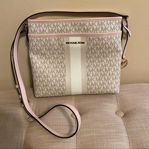 Michael Kors crossbody purse
